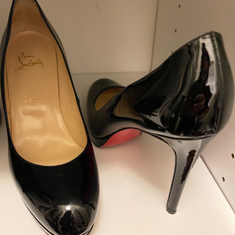 Louboutin Patent Leather Pump
